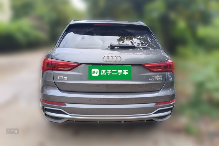 Audi Q3 2020 car image #6