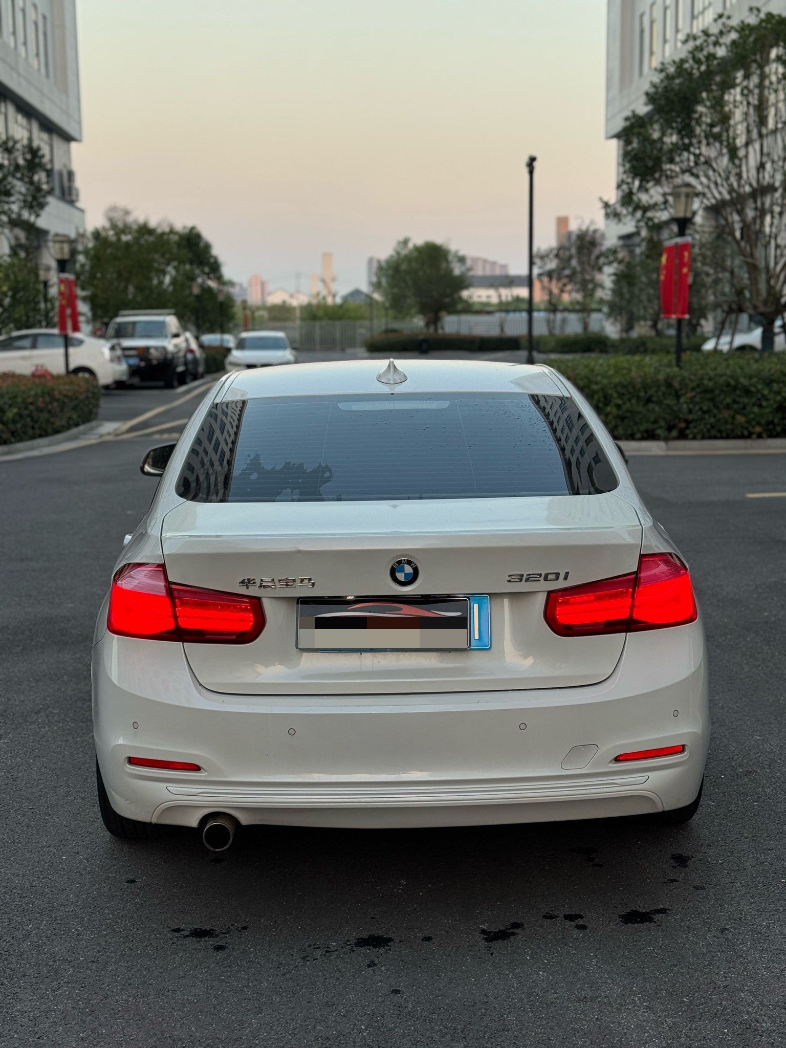 BMW 3 Series 2016 صورة سيارة #11