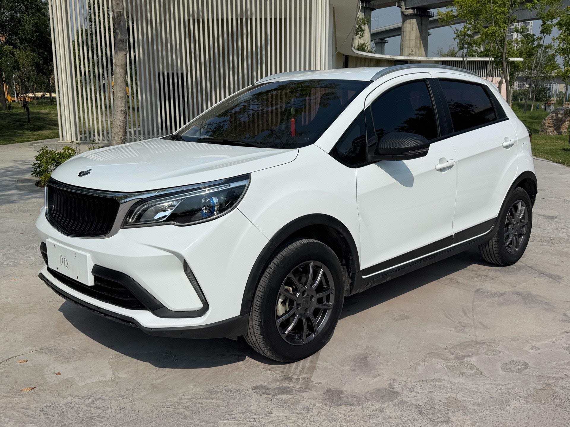 Livan X3 PRO 2023 Livan X3 PRO 2023 car image