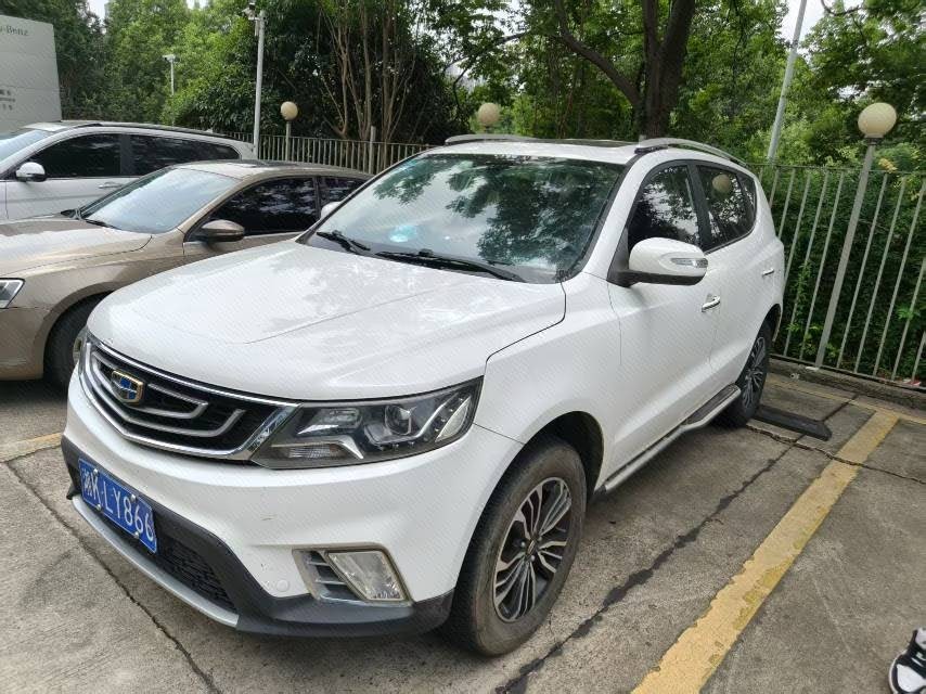 GEELY Vision X6 2017 GEELY Vision X6 2017 immagine di auto