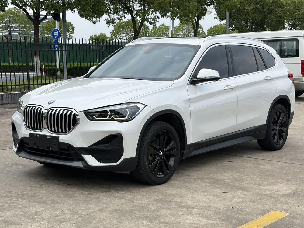 BMW X1 2020 car image 