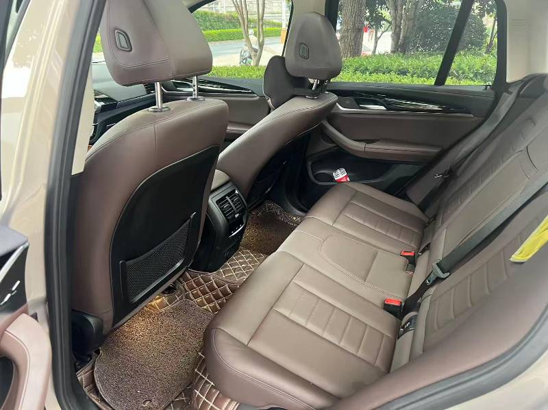 BMW X3 2018 #5 BMW X3 2018 car image #5