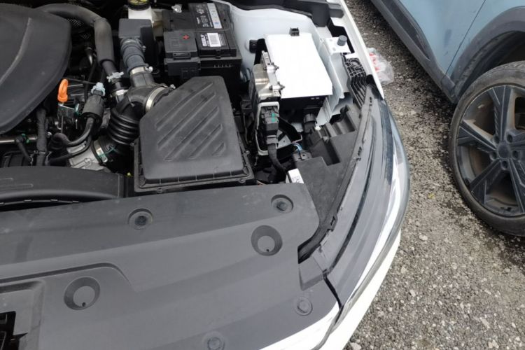 GEELY Emgrand 2025 car image #24