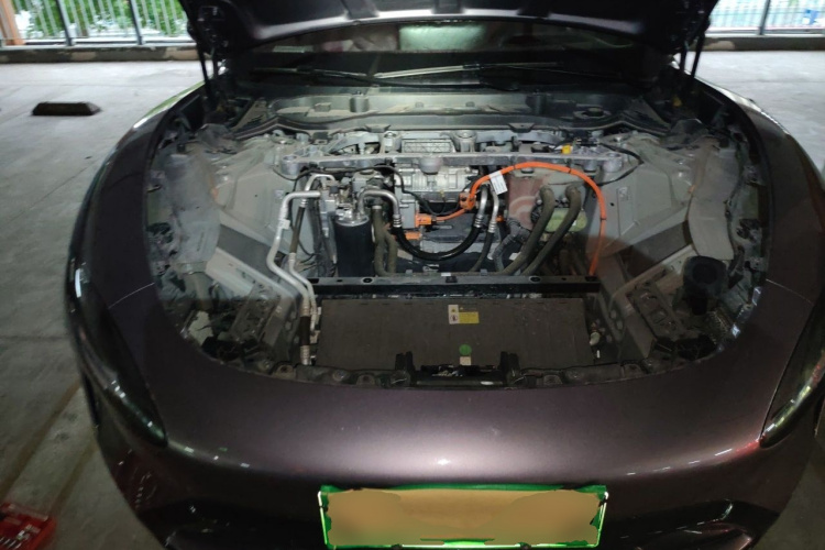 MI SU7 2024 immagine di auto #22