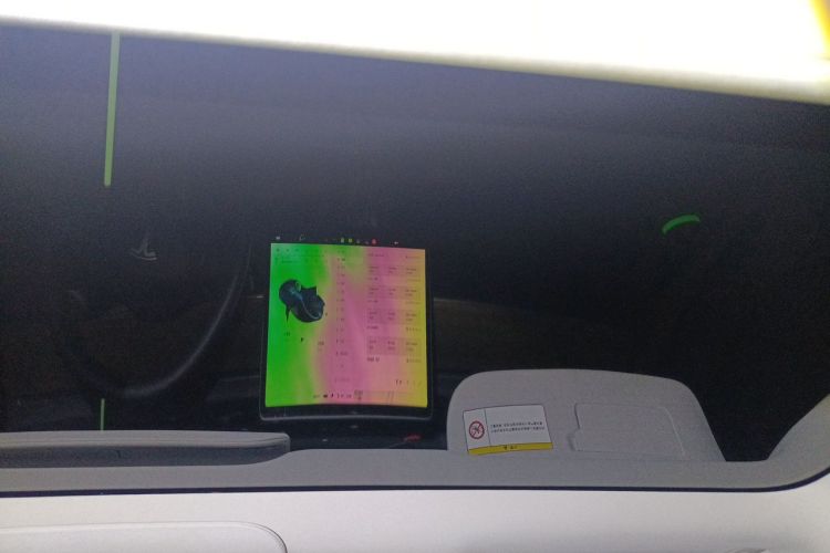Tesla Model 3 2021 car image #20