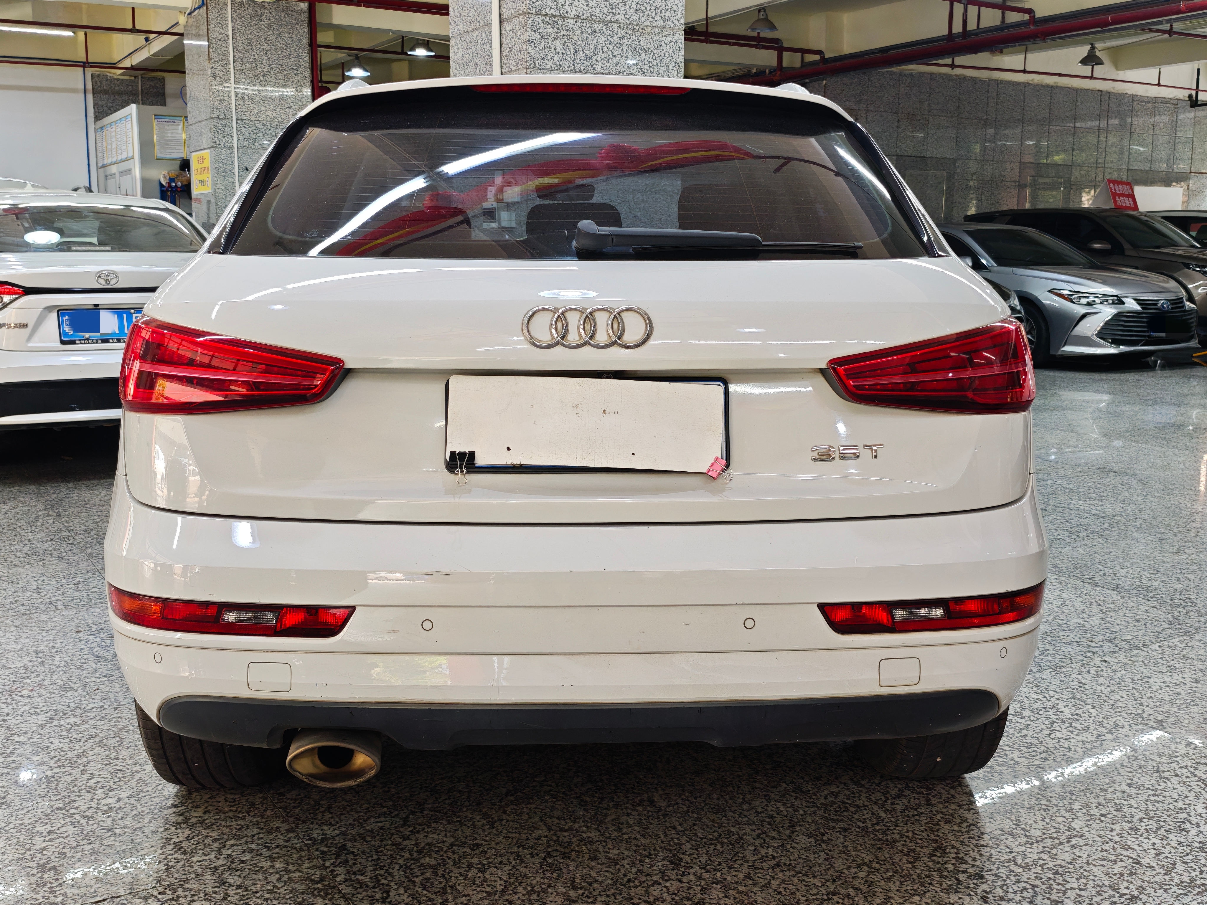 Audi Q3 2018 immagine di auto #8