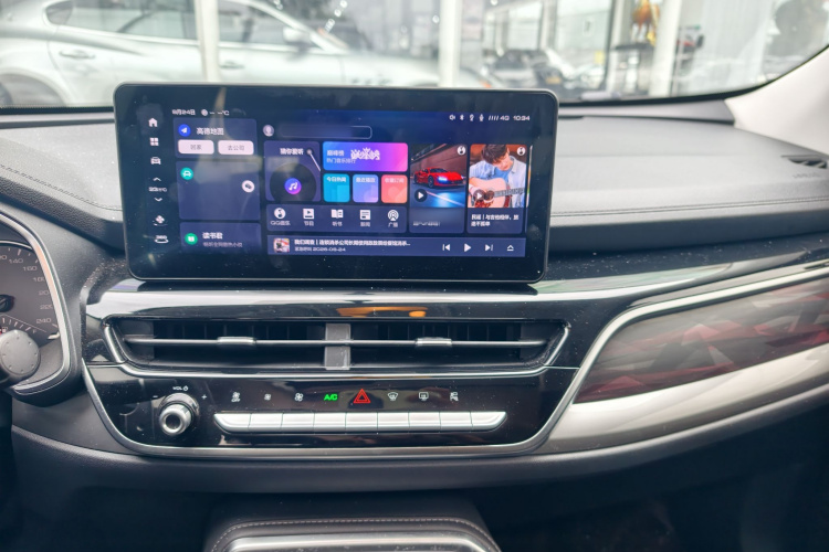 GEELY Coolray 2019 car image #13