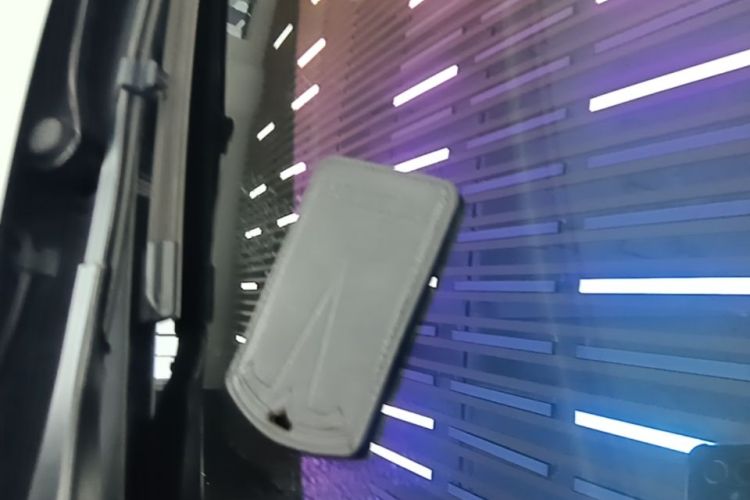 Tesla Model Y 2021 #9 Tesla Model Y 2021 car image #9