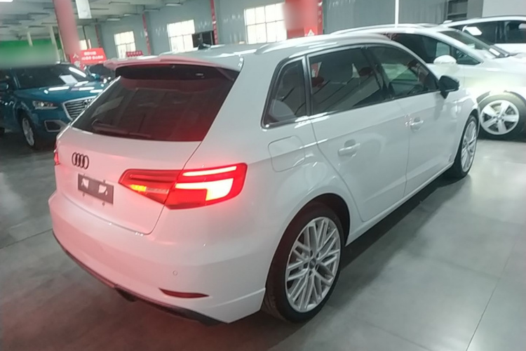 Audi A3 2019 #7 Audi A3 2019 car image #7