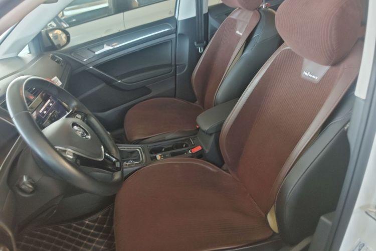 Volkswagen Golf 2019 #19 Volkswagen Golf 2019 car image #19