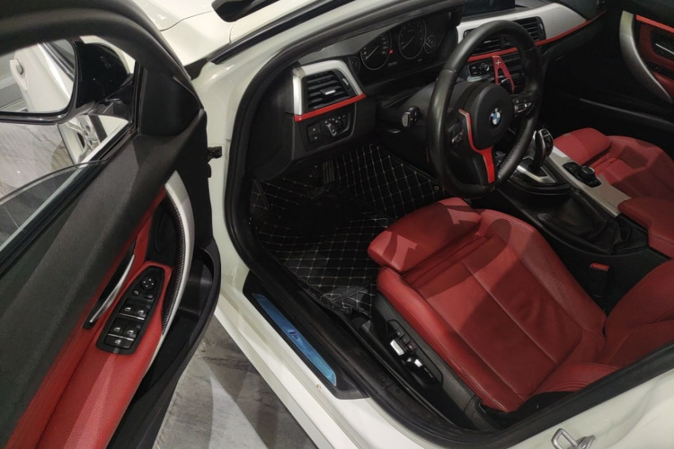 BMW 3 Series 2019 #16 BMW 3 Series 2019 car image #16