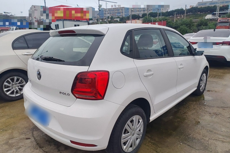 Volkswagen Polo 2017 car image #7
