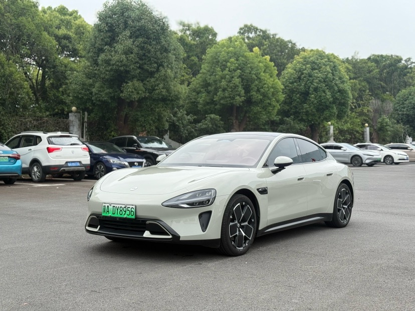 MI SU7 2024 car image 