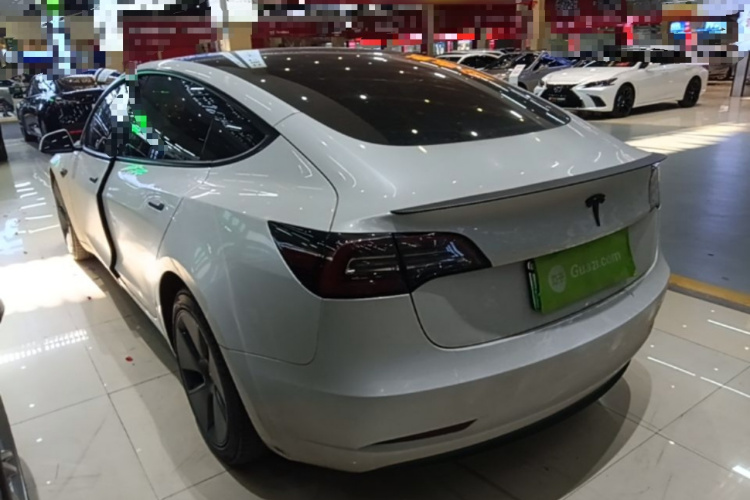 Tesla Model 3 2022 #5 Tesla Model 3 2022 immagine di auto #5