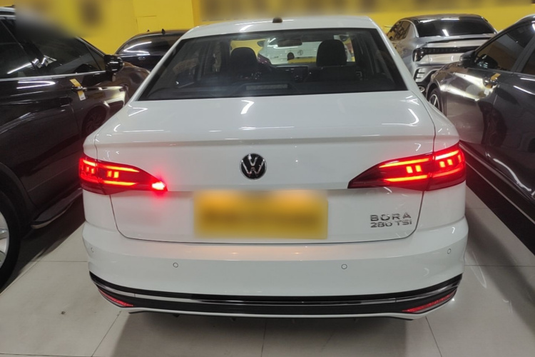 Volkswagen Bora 2024 car image #6