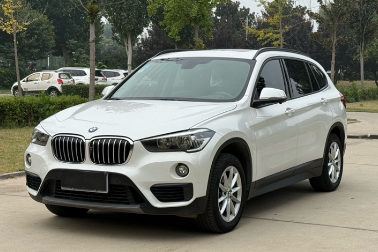 BMW X1 2018 car image #2