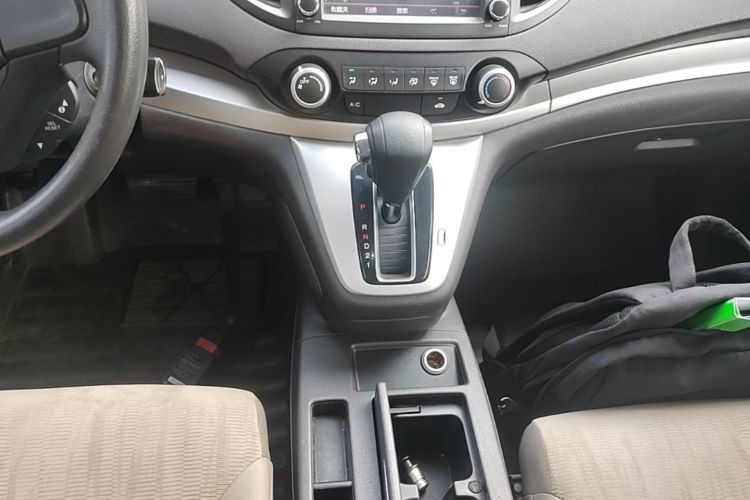 Honda CR-V 2015 imagem de carro #14