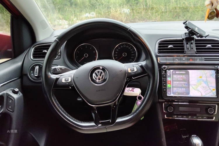 Volkswagen Polo 2015 #12 Volkswagen Polo 2015 car image #12