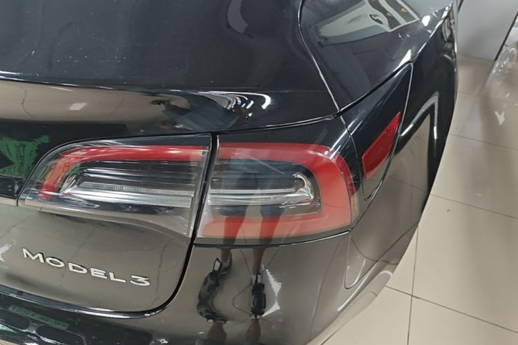 Tesla Model 3 2023 car image #8