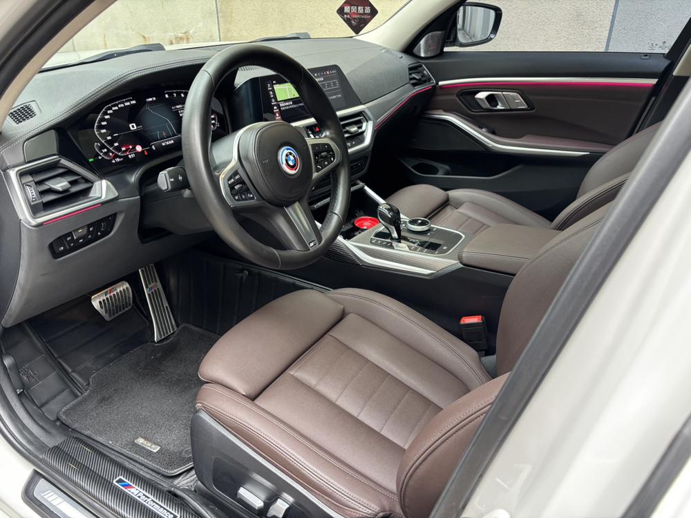 BMW 3 Series 2019 #13 BMW 3 Series 2019 car image #13