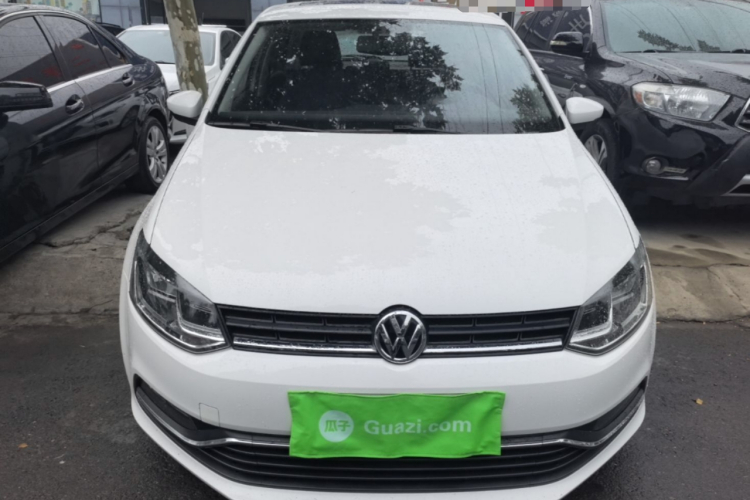Volkswagen Polo 2017 car image #3