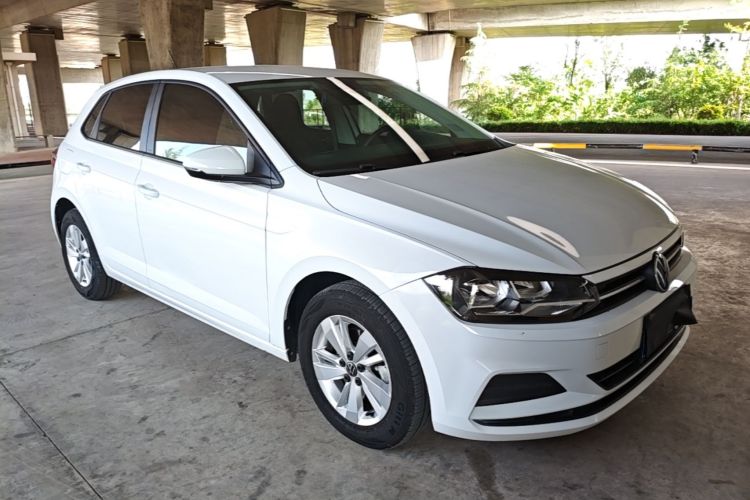 Volkswagen Polo 2023 car image #4