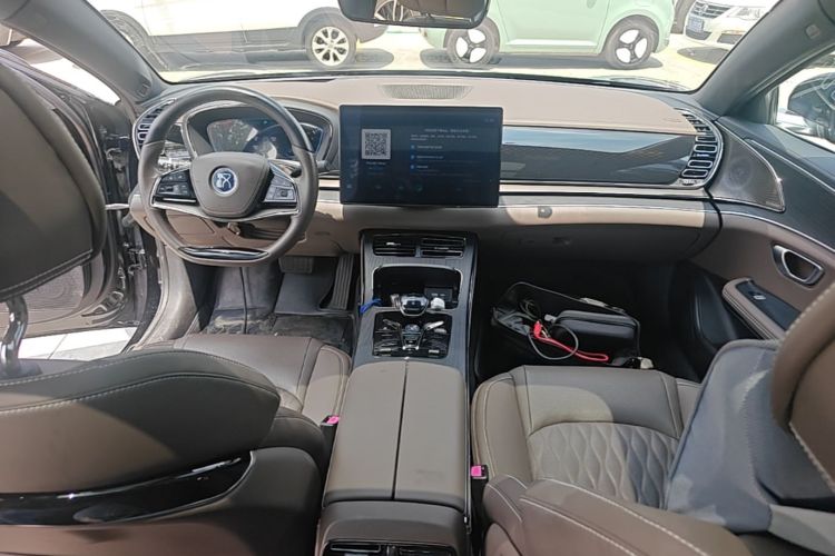 BYD Han 2022 car image #10
