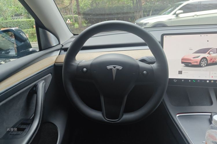 Tesla Model Y 2022 #12 Tesla Model Y 2022 car image #12