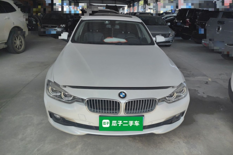 BMW 3 Series 2018 car image #3