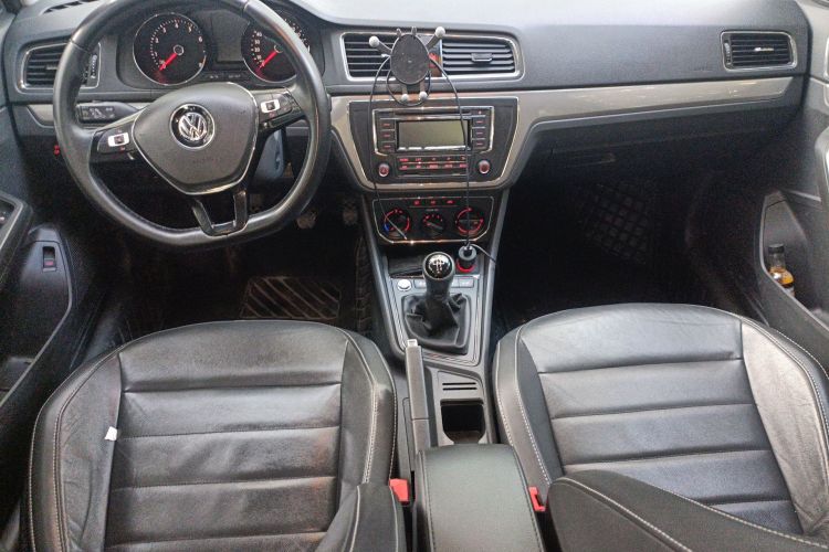 Volkswagen Lavida 2017 car image #12