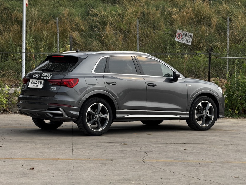 Audi Q3 2022 #5 Audi Q3 2022 car image #5