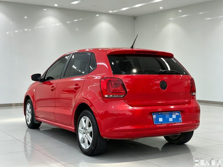 Volkswagen Polo 2013 #5 Volkswagen Polo 2013 car image #5