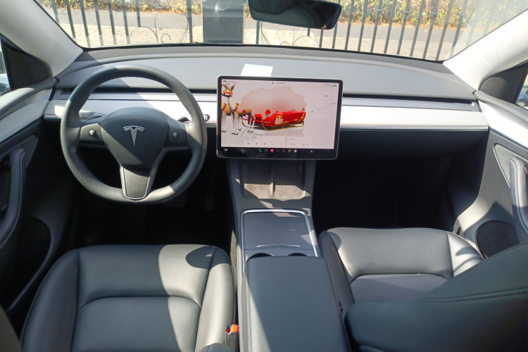 特斯拉 Model Y 2024 汽车图片 #14