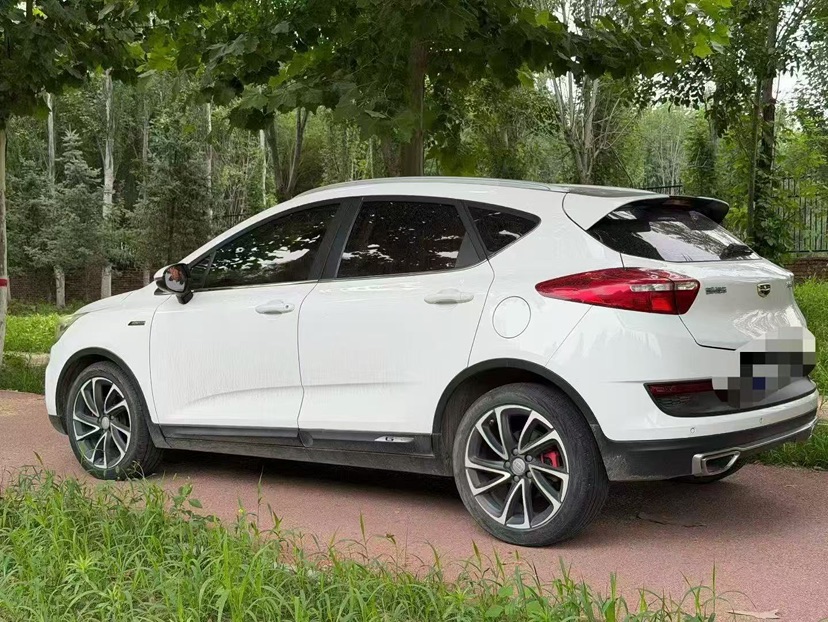 GEELY Emgrand GS 2017 car image #4