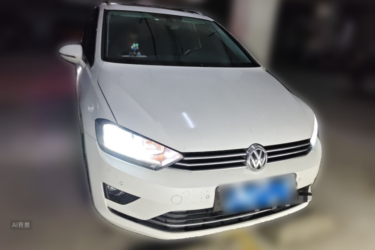 Volkswagen Golf 2019 car image #3