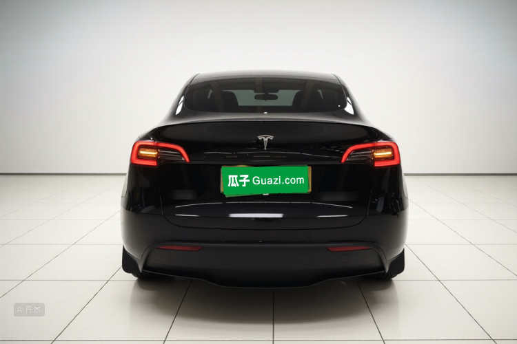 Tesla Model Y 2023 #6 Tesla Model Y 2023 car image #6