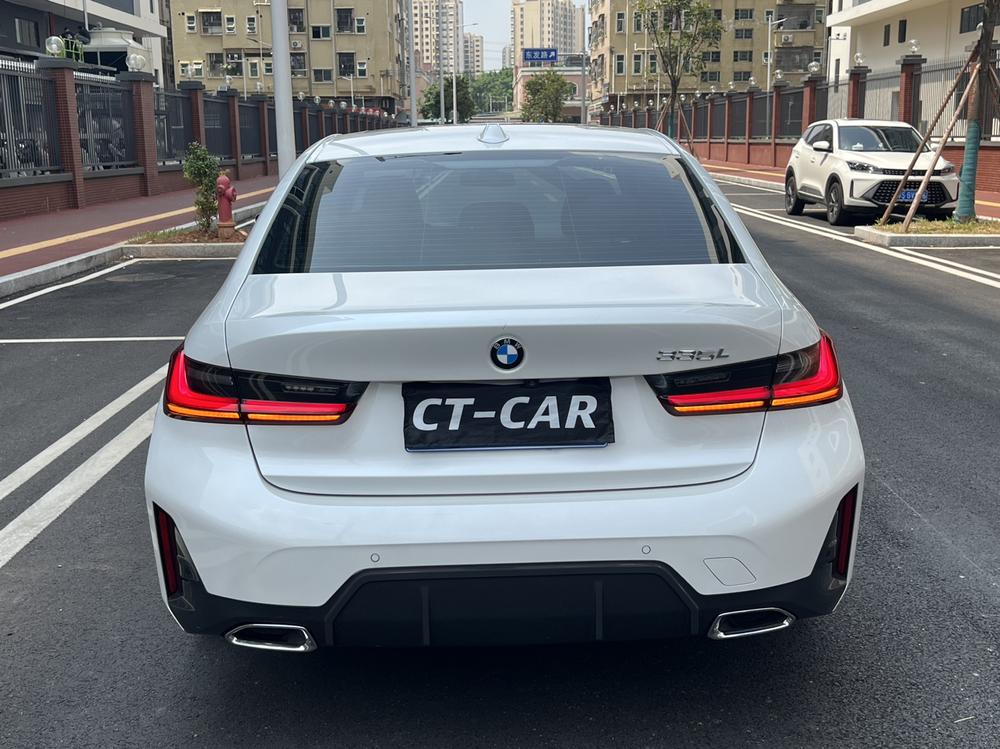 BMW 3 Series 2023 #5 BMW 3 Series 2023 immagine di auto #5