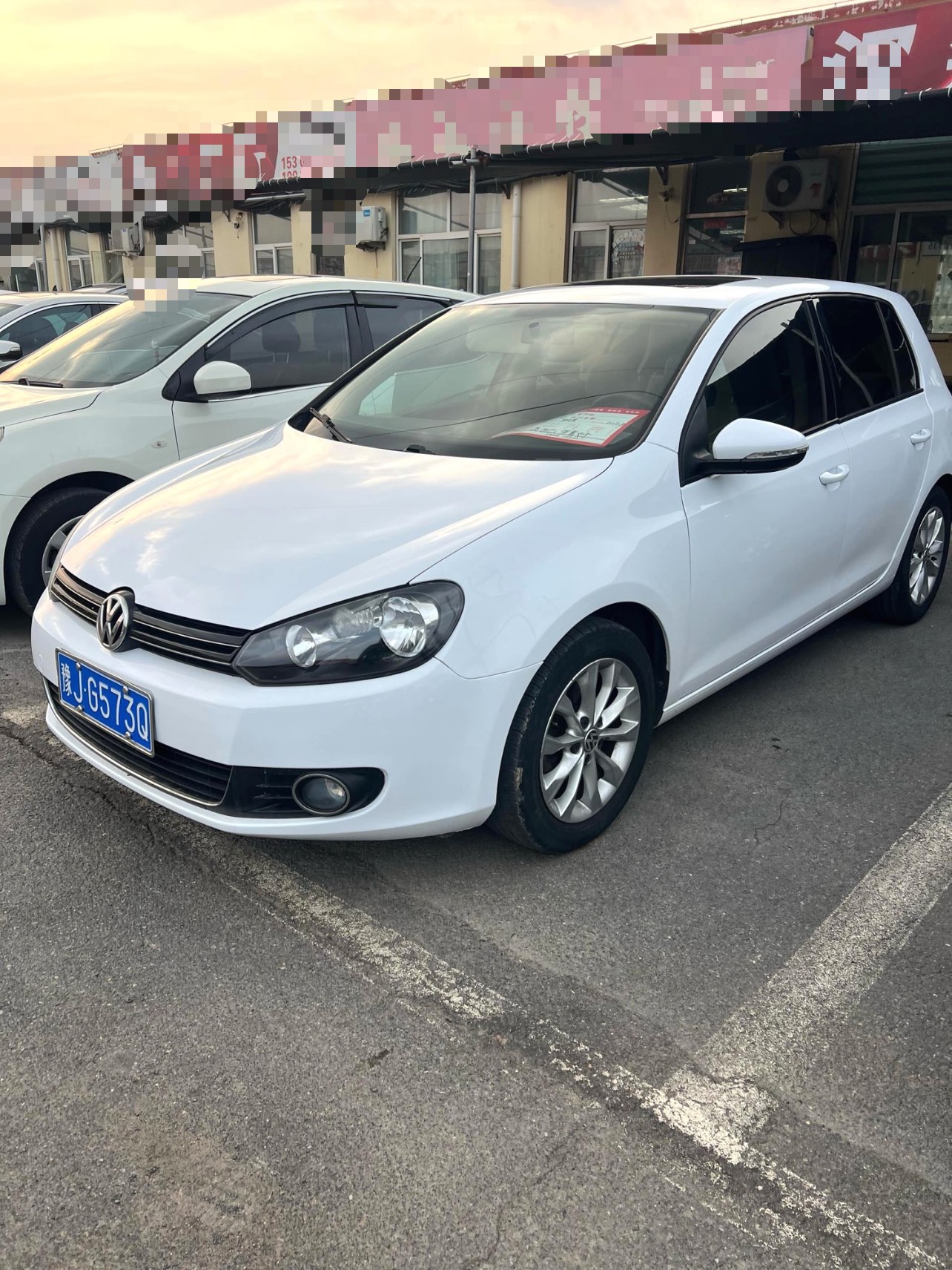 Volkswagen Golf 2012 Volkswagen Golf 2012 car image