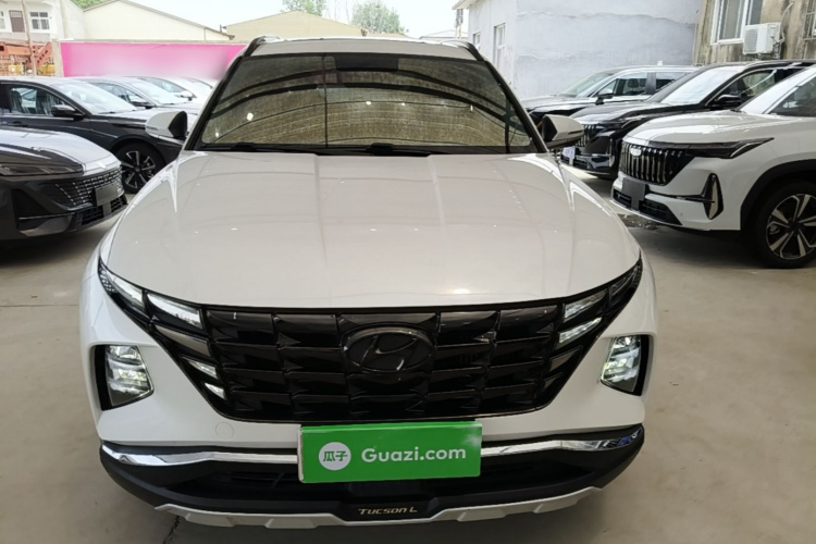 Hyundai Tucson 2023 car image #3