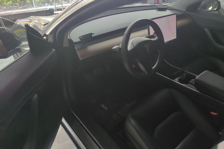 Tesla Model 3 2020 #16 Tesla Model 3 2020 car image #16