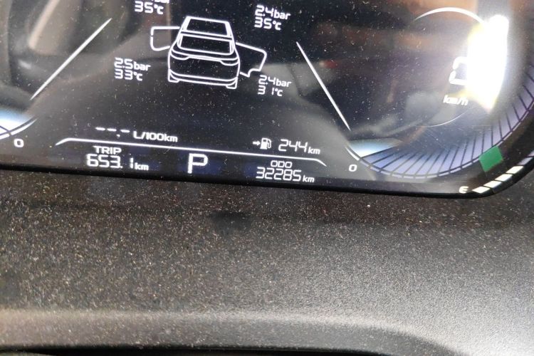 GEELY Emgrand 2022 #10 GEELY Emgrand 2022 car image #10