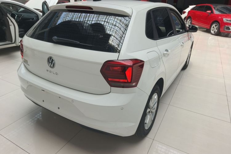 Volkswagen Polo 2021 car image #7