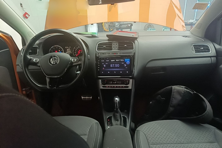 Volkswagen Polo 2019 #10 Volkswagen Polo 2019 car image #10