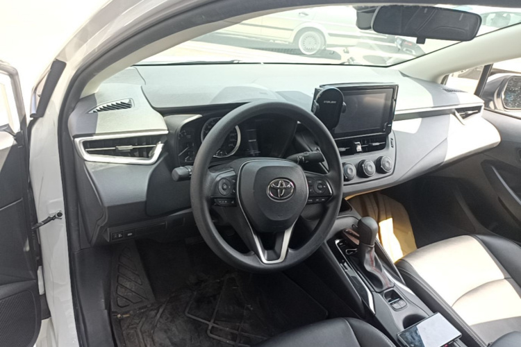 Toyota Corolla 2022 #10 Toyota Corolla 2022 car image #10