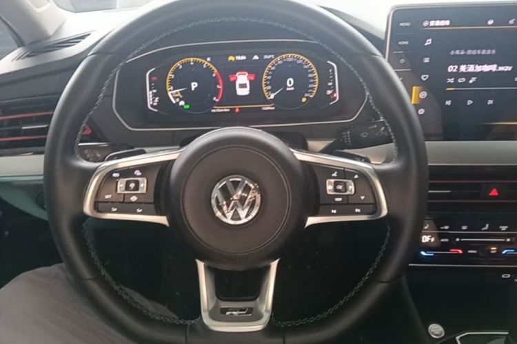 Volkswagen Lavida 2025 car image #11