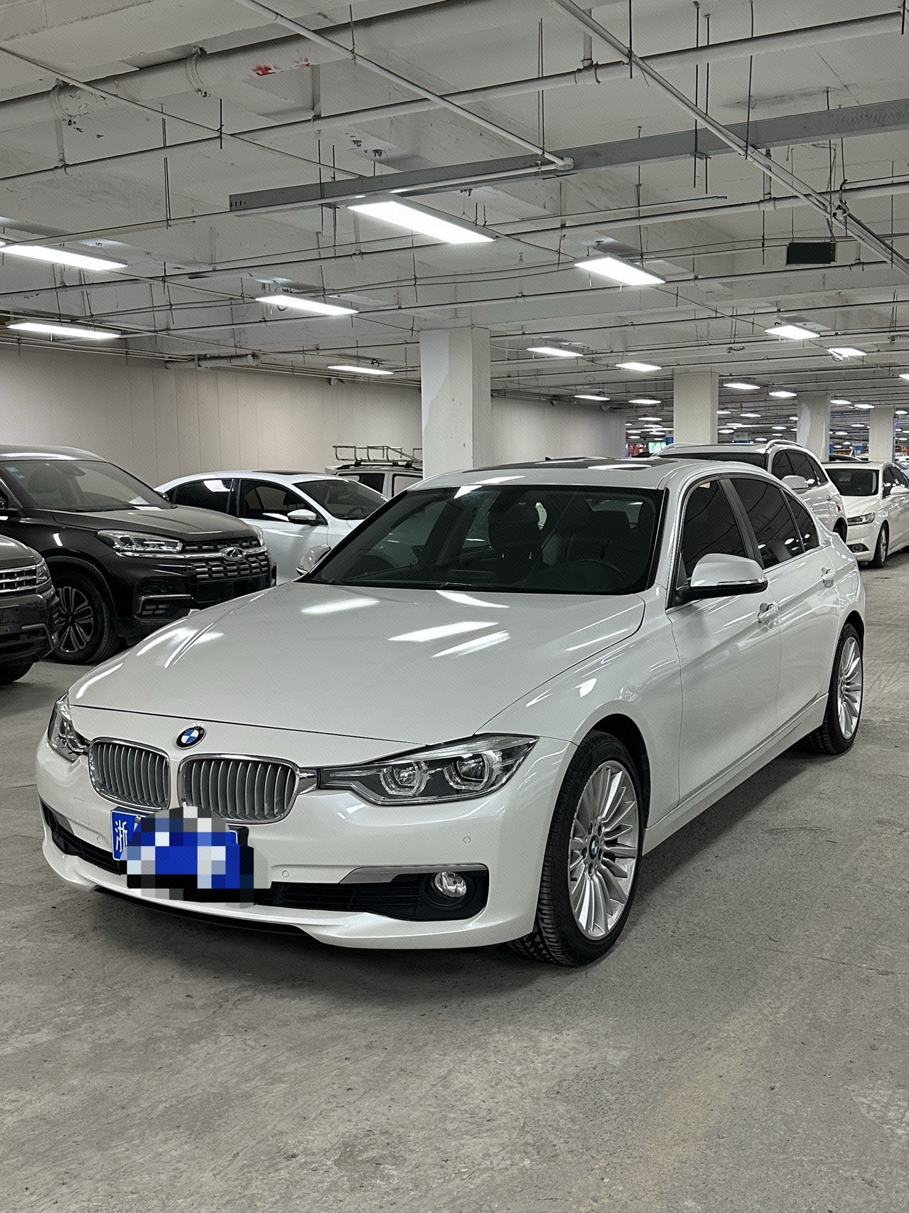 BMW 3 Series 2017 BMW 3 Series 2017 car image