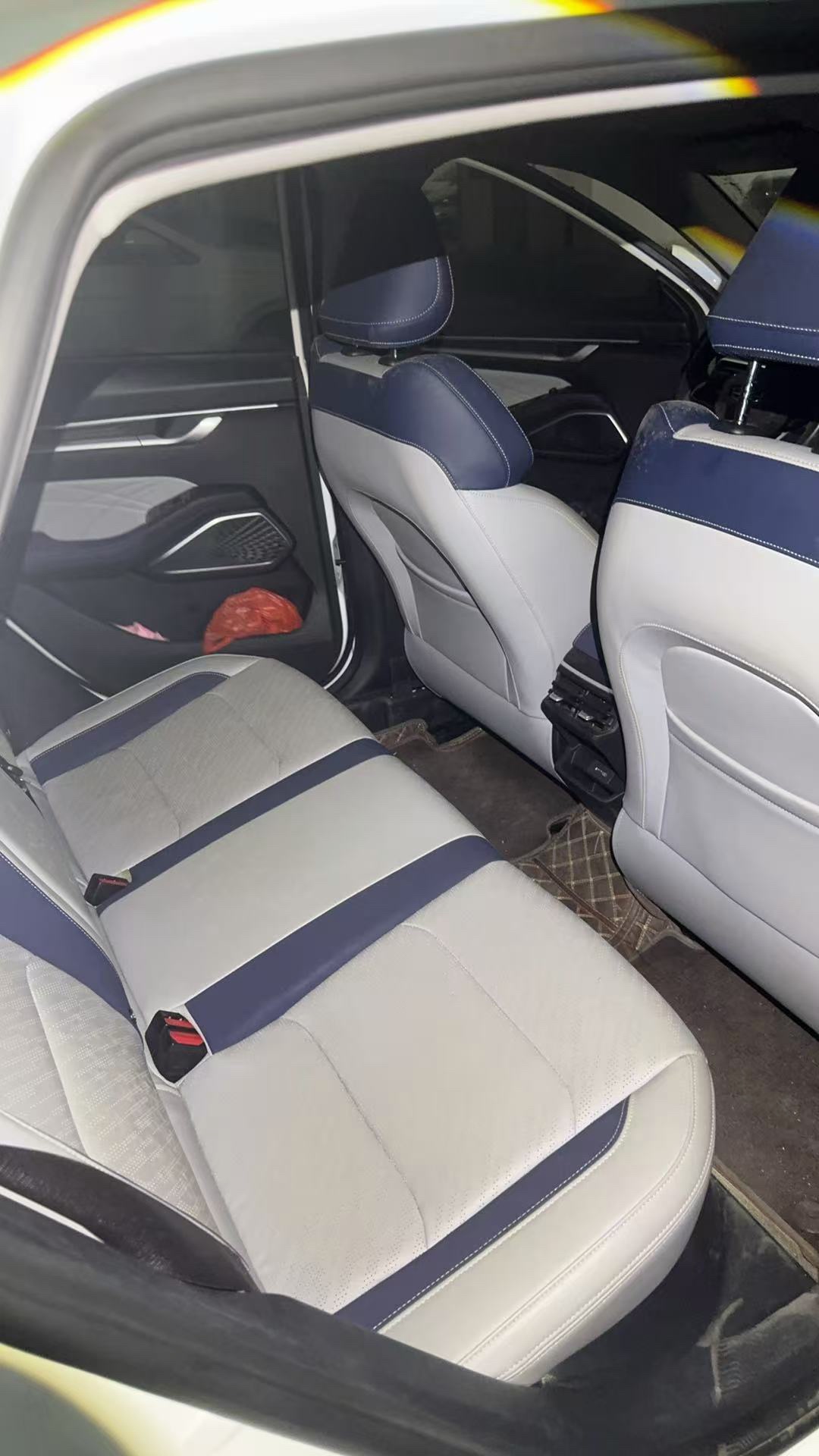 GEELY Emgrand 2022 car image #2
