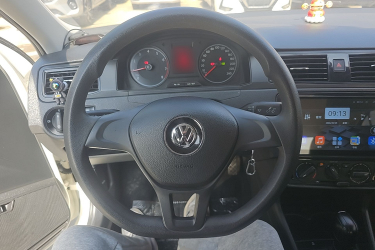 Volkswagen Santana 2020 image de voiture #15