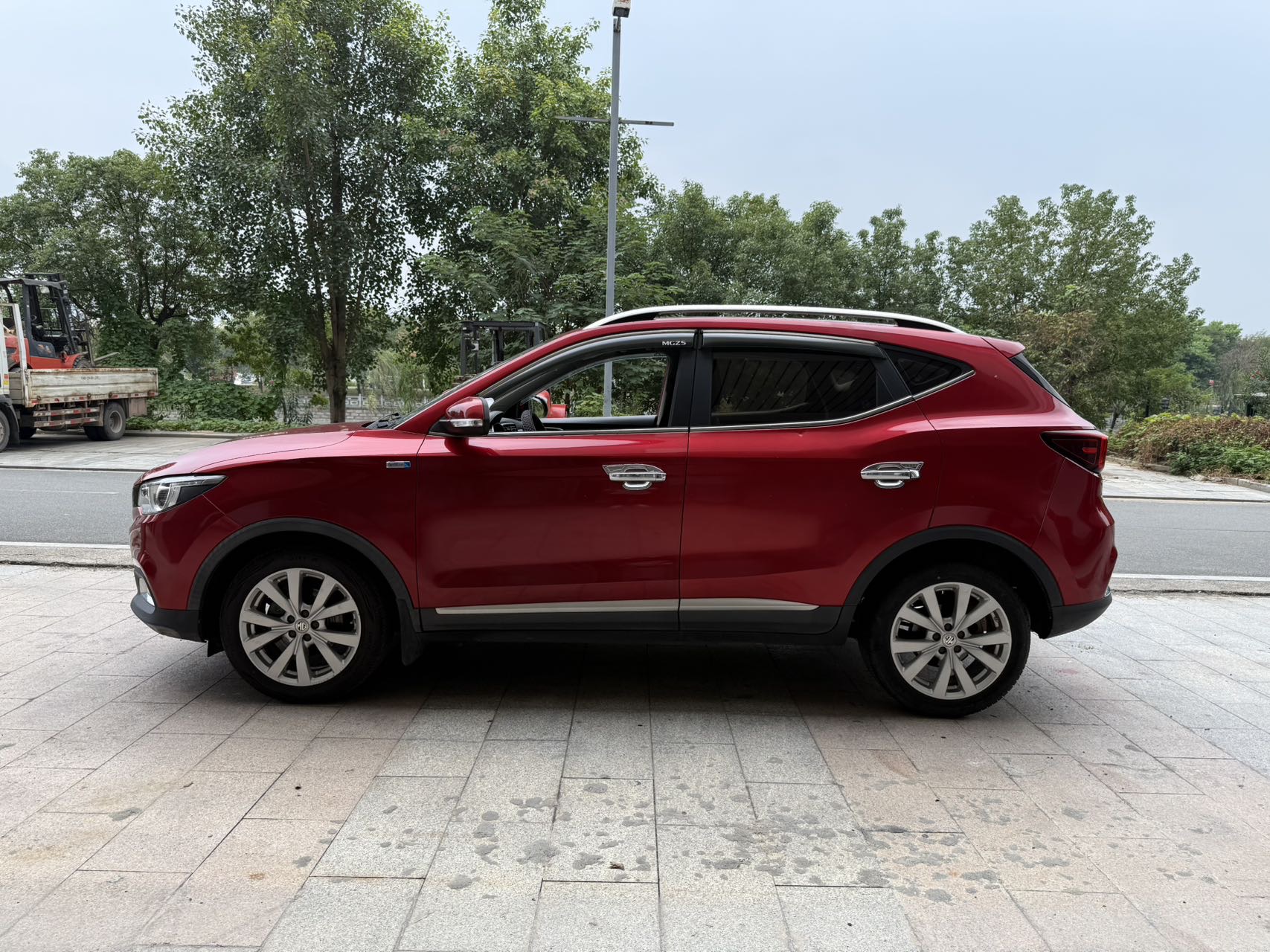 MG ZS 2018 #3 MG ZS 2018 car image #3