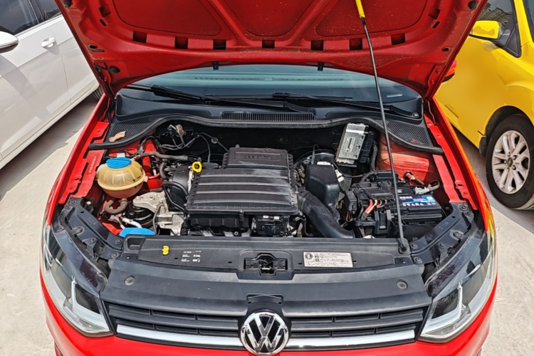 Volkswagen Polo 2017 car image #20